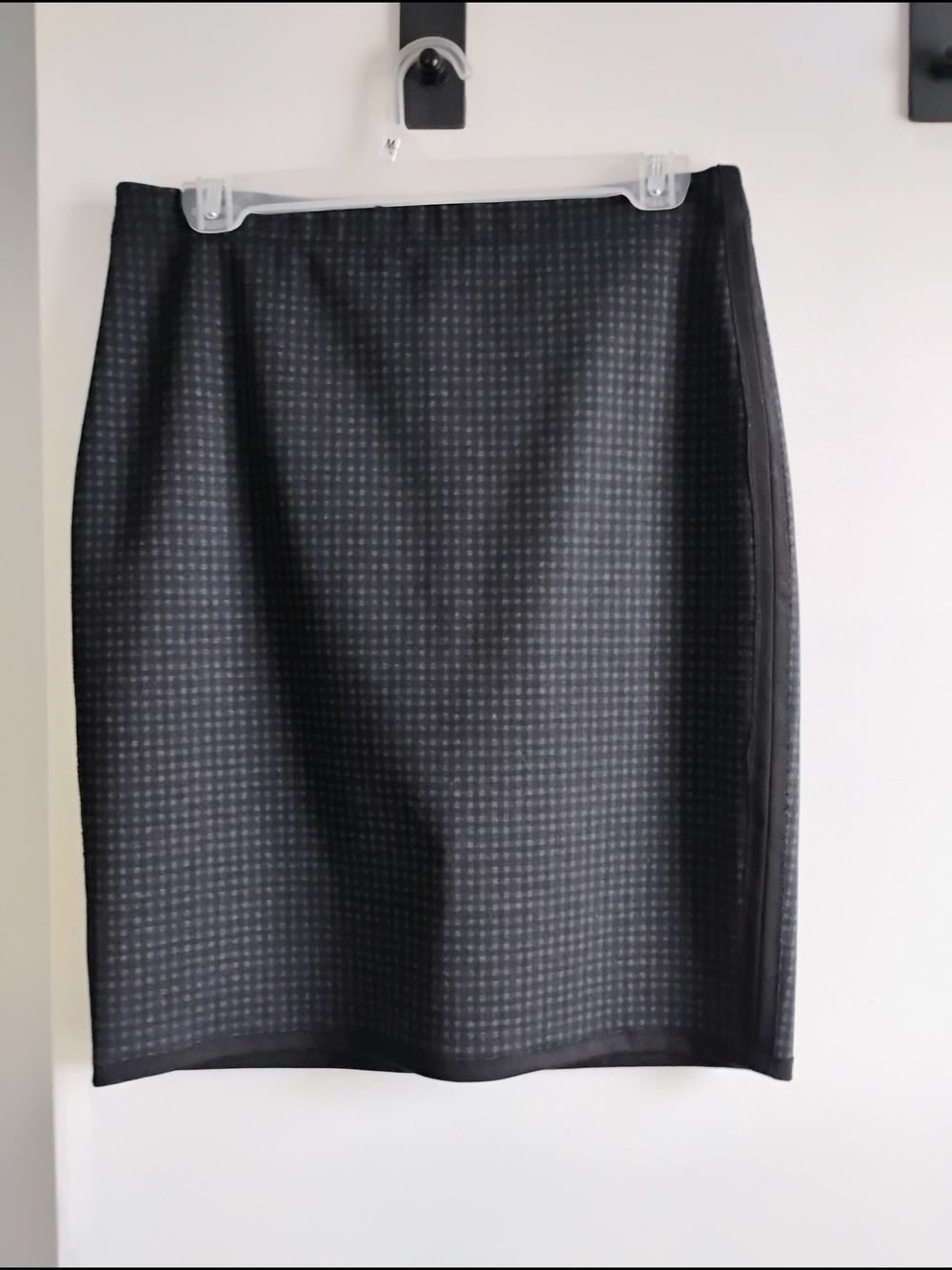 Max Studio Pencil Skirt